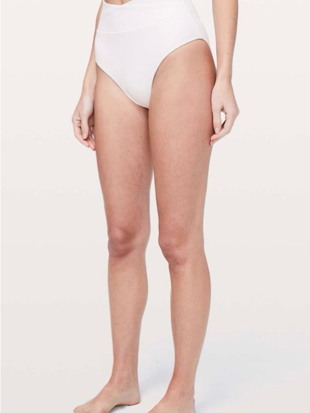 Lululemon Tied to Tide swim bottoms